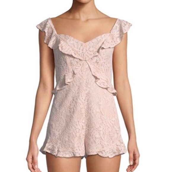 BCBGENERATION Pink Lace Ruffle Romper Size 6 NWT - Picture 1 of 10